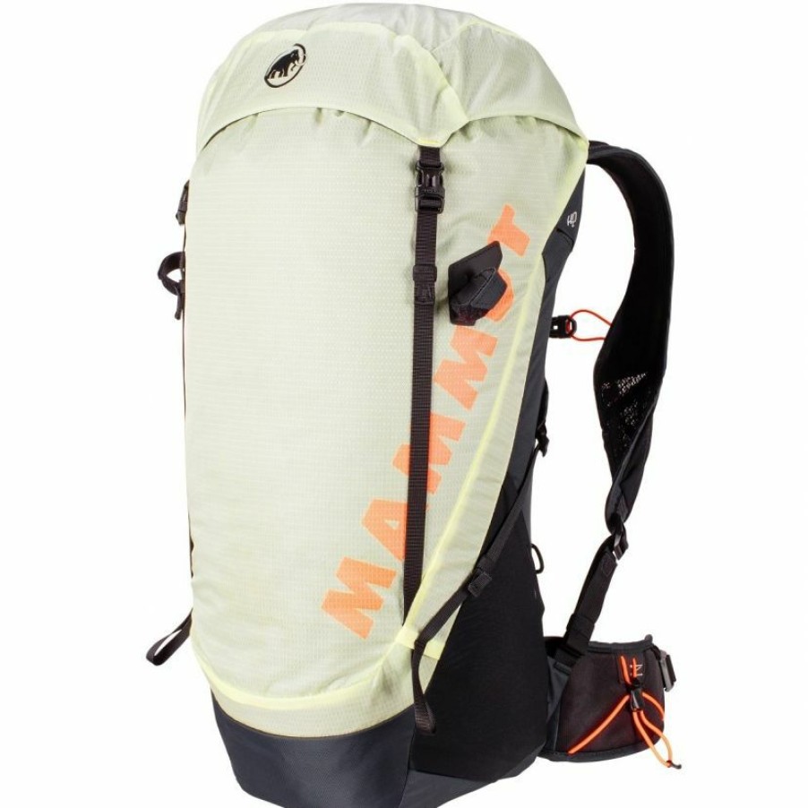 Trekking And Camping * | Mammut Ducan 30 Trekking Backapck Limit Offer Black